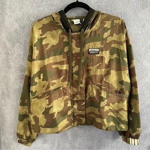 Adidas Cropped Windbreaker (Used—Excellent) • Size: XS